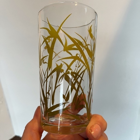 Vintage Butterfly and Bamboo Grass Glass Tumblers - Picture 6 of 10